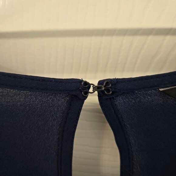 EXPRESS Navy Blue Long Sleeves Top - Picture 5 of 6